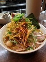 「みそピリ辛ねぎらーめん＋もやし＋もやし」@らーめん茂一の写真