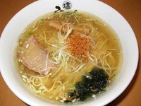 「塩らーめん　750円」@塩専門 ひるがお 東京駅店の写真