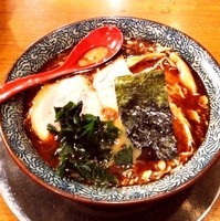 「魚豚ラーメン」@屯ちん 池袋西口店の写真