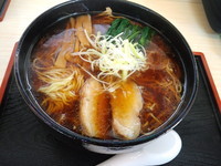 「正油ラーメン大盛り650円」@和風らーめん 味のほうさくの写真