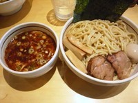 「ＨＯＴ　ＢＡＳＳＯ（中）＋特製」@BASSO ドリルマンの写真