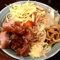 「あえそば （ニンニク，野菜）＋チーズ」@麺や あかつきの写真