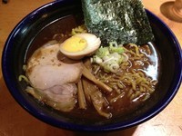 「醤油ラーメン（トンコツ魚介系）大盛」@麺房 長谷川の写真