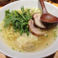 「本丸しおらー麺」@横濱元町 本丸亭 横浜店の写真