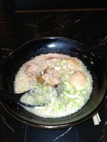 「らーめん ＋味玉」@麺や 極の写真