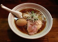 「らーめん700円＋味付玉子150円」@らーめん かねかつの写真