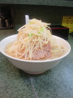 「小ラーメン（ヤサイ、アブラ）」@ラーメン二郎 新宿小滝橋通り店の写真