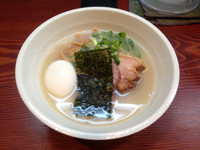 「塩ラーメン+味玉」@良温(Ra-on)の写真