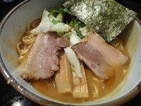 「特濃魚介豚骨ラーメン・ハード」@麺家 うえだの写真