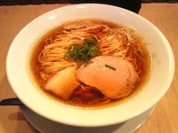 「醤油そば」@Japanese Soba Noodles 蔦の写真