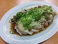 「黒豚とろ餃子　350円」@鹿児島ラーメン 豚とろ 天文館本店の写真