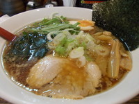 「こってり醤油らーめん」@大泉らーめんの写真