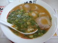 「ラーメン（並）」@ラーメン 横綱 吉祥院本店の写真