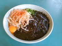 「川崎油そば、メガ盛」@佐藤製麺所の写真