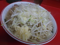 「ラーメン豚2枚（ニンニク）」@ラーメン二郎 湘南藤沢店の写真