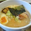 濃厚とんこつラーメン　６５０円