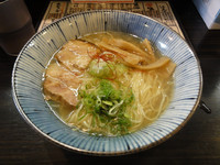 「塩」@麺屋 はなび 高畑本店の写真