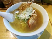 「鶏がら塩らーめん」@麺屋 雪風 すすきの店の写真