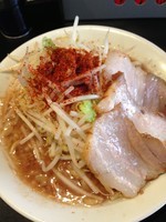 「ラブメン 小700円　唐辛子」@音麺酒家 楽々の写真