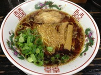 「金胡麻しじみ 紅バージョン 細麺 (750円)」@金久右衛門 鴻池店の写真
