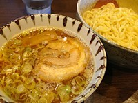 「柚子鰹あつもりそば（並250g）＋味付半熟卵」@中華そば 秋生の写真