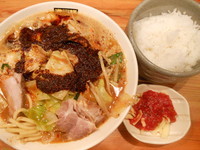 「辛辛濃菜麺（辛さ普通）＋ごはん小＋CTB48」@濃菜麺 井の庄の写真