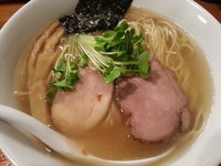 「【期間限定】塩そば￥750＋三品盛り＋ビール」@中華そば田家 ふくふくの写真