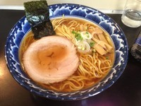 「ラーメン＋大盛り、700円＋100円」@ラーメン専門 くぼ田の写真
