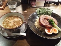 「鶏つけ（上湯鶏醤油）全部のせ」@時屋の写真