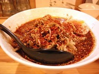 「黒たんたんめん　５辛　８００円」@かつぎやの写真