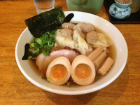 「味玉煮干しラーメン800円、ワンタントッピング200円」@ラーメン天天の写真