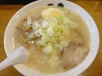 「塩ラーメン(750円)」@韃靼ラーメン 一秀の写真