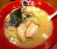 「とんこつもと味」@麺場居酒屋 ラの壱 金山駅店の写真