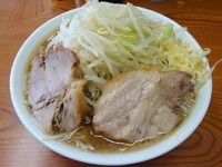 「ラーメン（650円）ヤサイニンニク」@ラーメン二郎 亀戸店の写真