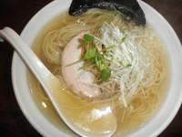 「塩ラーメン+大盛　「700円+100円」」@麺屋 花畑の写真