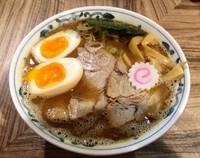 「特製ラーメン 900円」@麺屋 英の写真