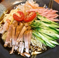 「冷し中華＋餃子（690円＋300円）」@鳳蘭亭の写真