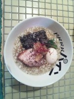 「パイナップル 塩ラーメン＋味付玉子」@パイナップルラーメン屋さん パパパパパインの写真