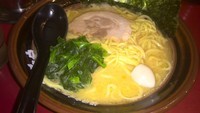 「ラーメン・大（７５０円）麺カタメ」@横浜家系ラーメン 両国 大和家の写真