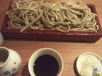 「荒挽き1100円もり汁＋大盛220円」@布恒更科の写真