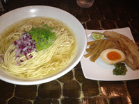 「（限定）純鯛にぼしラーメン（大盛）¥700＋半ごはん¥100」@つけめん・らーめん活龍 本店の写真