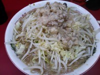 「小ラーメン　ニンニクアブラ　700円」@ラーメン二郎 京急川崎店の写真