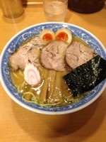 「特製ラーメン 大盛」@中華そば 青葉 錦糸町店の写真