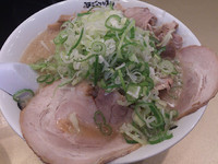 「しょう油ラーメン」@超ごってり麺 ごっつ 秋葉原店の写真