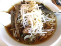 「らーめん（650円）」@しら鳥の写真