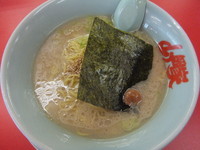 「朝ラーメン390円(油多め＆味濃い目)」@ラーメン山岡家 長野南長池店の写真