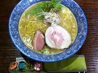 「塩白鶏湯そば」@麺や 而今 大東本店の写真