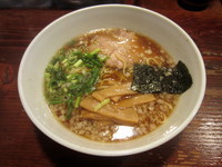 「尾道らーめん」@尾道らーめん 柿岡や 浜松町店の写真