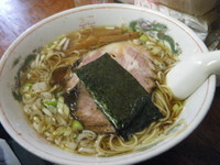「塩ラーメン（麺カタ）700円」@米屋の写真