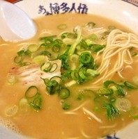 「元祖豚骨ラーメン(バリカタ)680円」@あぁ博多人情 北上店の写真